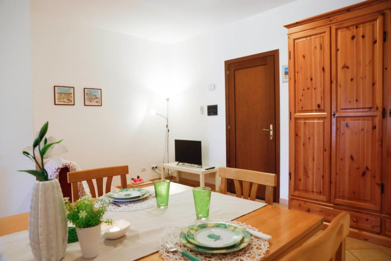 Il Melo Residence Порто Торес Екстериор снимка